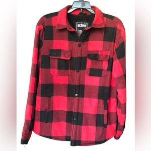 URBAN PIPELINE Buffalo Plaid Fleece Lined Jacket Sz S Cozy Warm Button Up